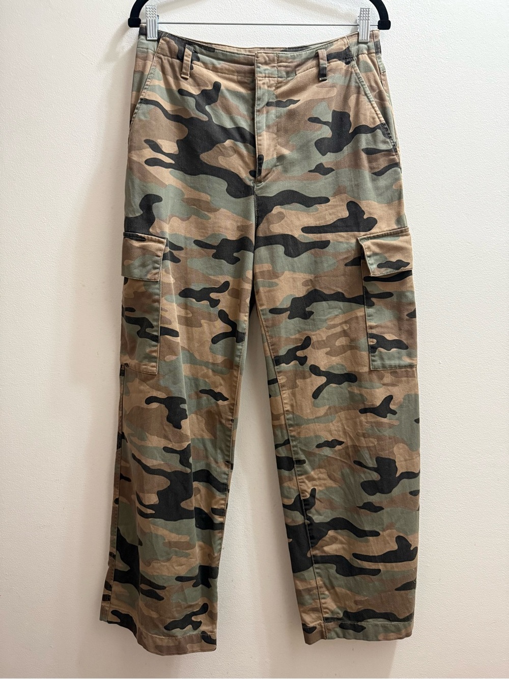 GAP Camo Wide Leg Cargo Pants